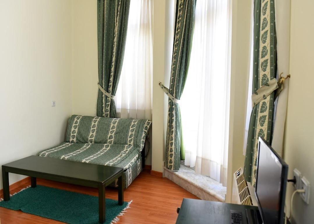 Aiolis Hotel Kastoria Buitenkant foto