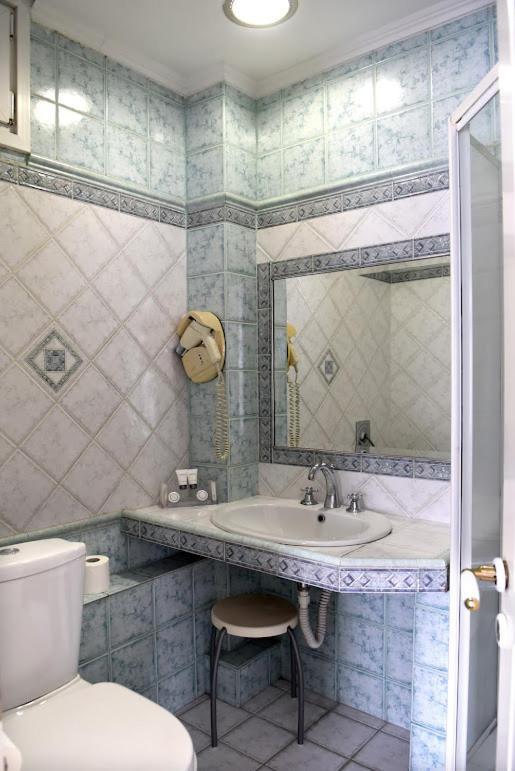 Aiolis Hotel Kastoria Buitenkant foto