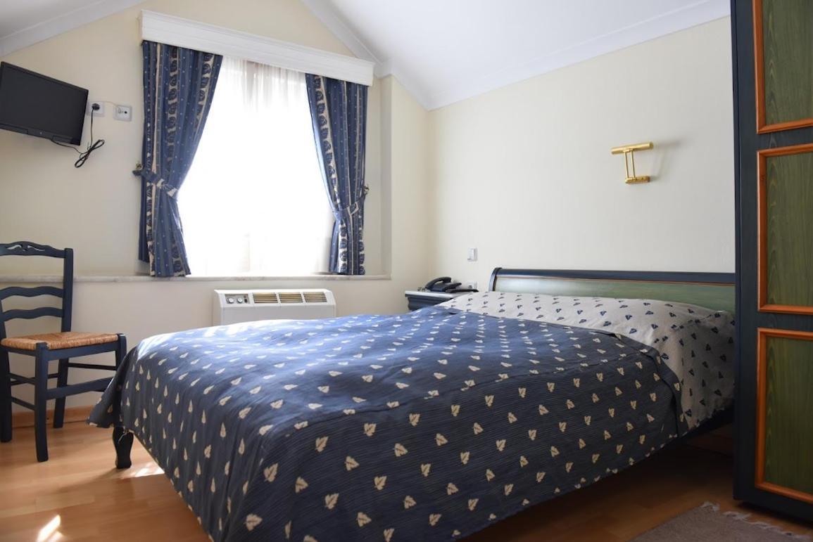 Aiolis Hotel Kastoria Buitenkant foto